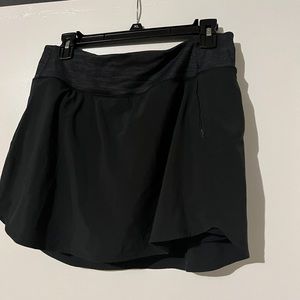 Outdoor Voices Black Skort L